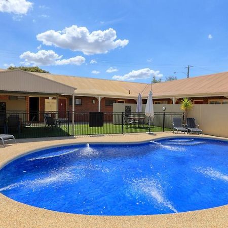 Top Of The Town Motel & Apartments Benalla Exterior foto